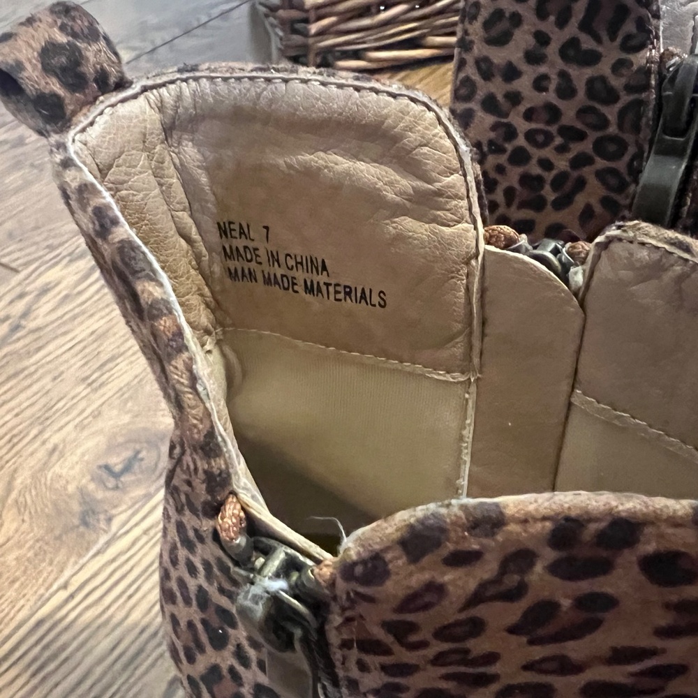 Cheetah Print Bootie - Picture 3 of 3